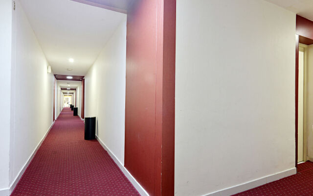 Barata Hotel AR1