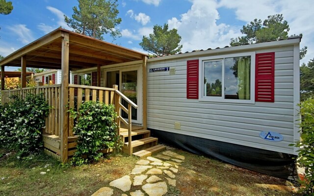 Camping Adria Mobile Homes in Brioni
