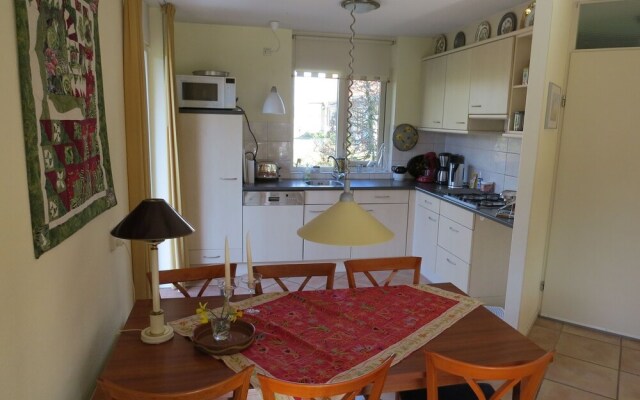 Well-kept House With Garden, Near the Lemelerberg