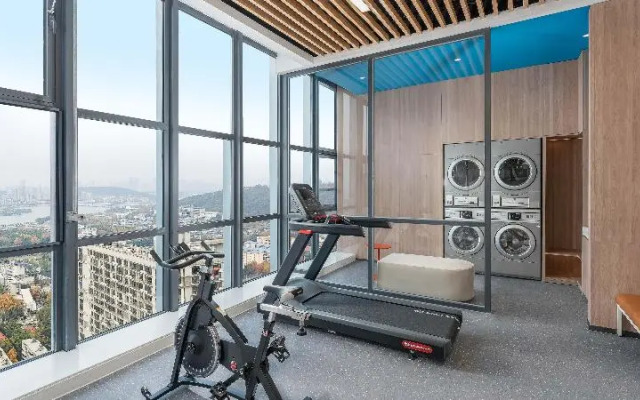 Holiday Inn Express Wuhan East Lake