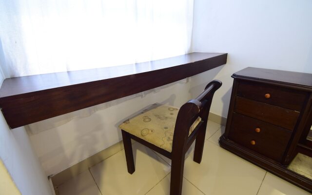 Apartamento Con Balcon - Piso 8