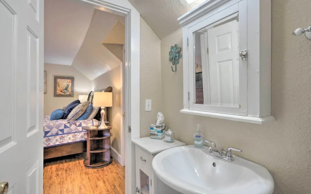 Creekside Home w/ Patio, Walk to Manitou Incline!