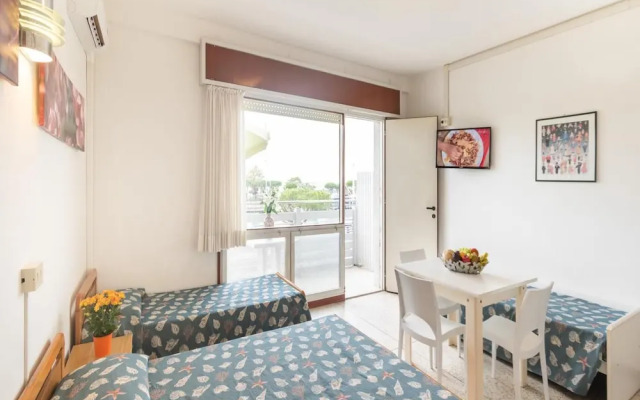 Cozy Studio Apartment With sea View - Beahost