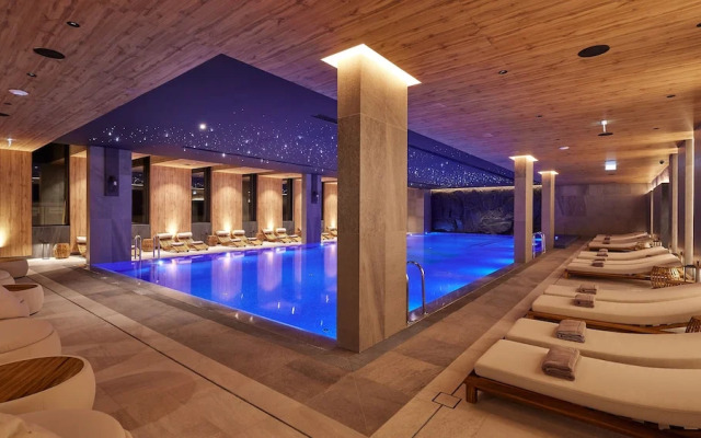 Bor Hotel by Karisma