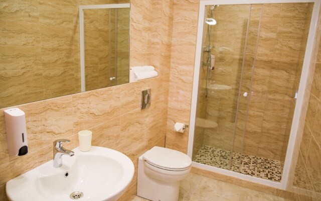 Voyage Hotel - Budget Rooms