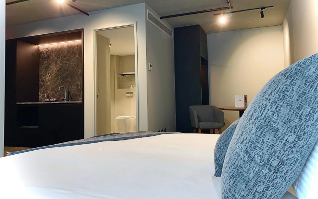 Clarion Apartments South Melbourne