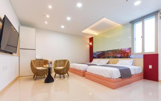 Yeosu Nangman 153 Pension