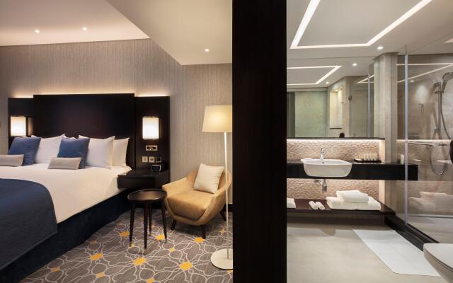 Crowne Plaza Manama (Bahrain)