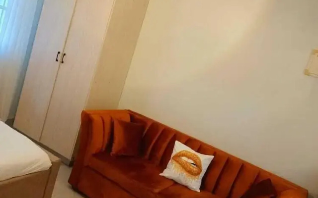 Lux Suites Amaziah Apartments Muthiga
