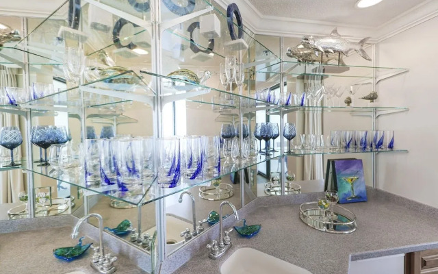 Phoenix Ix 602 2 Bedroom Condo