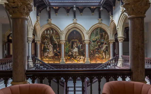 The Wilfred Suite Stone Cross Mansion