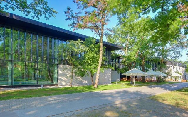 Eva Park Life & Spa