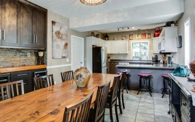 Boyce-Gyro Beach Bed and Breakfast