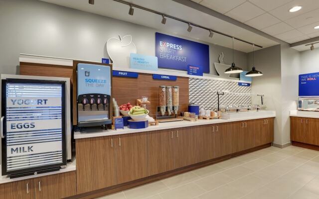 Holiday Inn Express Holly Springs Raleigh Area by IHG