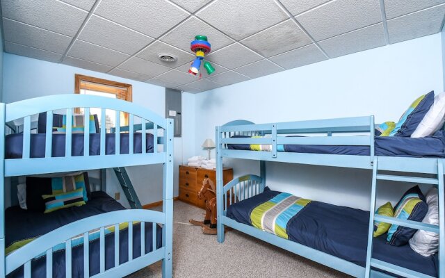 At Last 6 Bedroom House