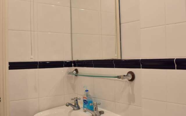 1 Bedroom Flat In Brixton