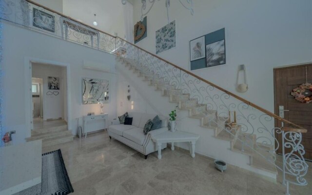 Beautiful 3 Bed Villa in Esentepe