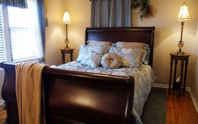 The Foxtrot Inn