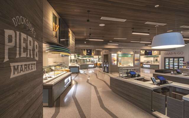 Universal's Endless Summer Resort - Dockside Inn and Suites