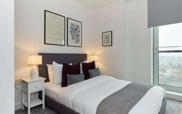 The Southwark Heights -modern 3-bedroom Flat With City Views