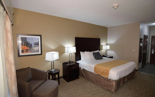 False River Hotel