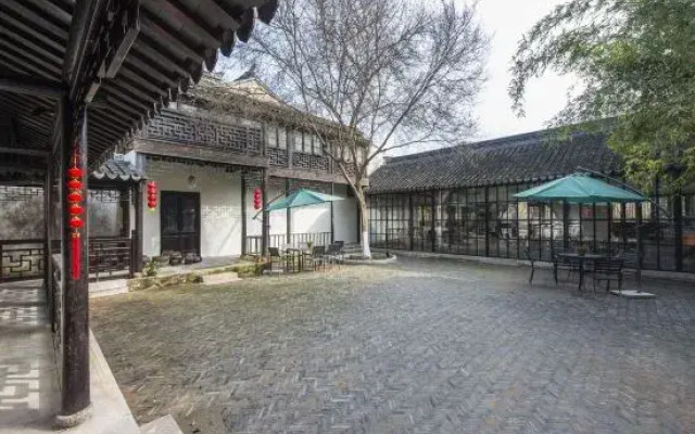 Changshu Jiuzhu Homestay (Shajiabang Scenic Area Branch)