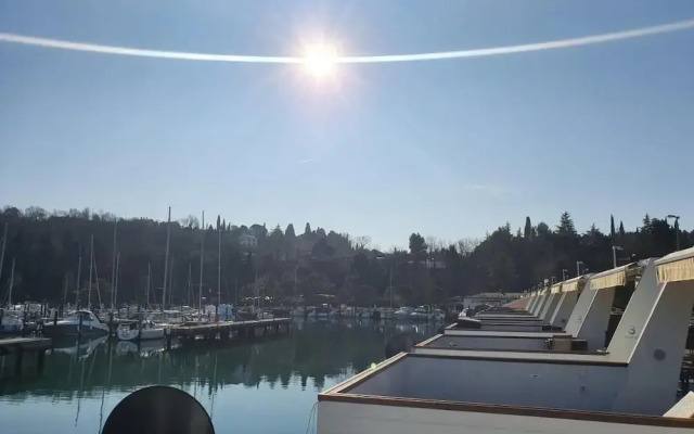 Adela Floating House