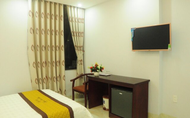 Ngoc Gia Bao Hotel