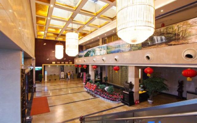 Xindu International Hotel Xinyang