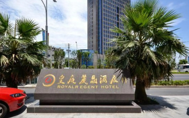 Royal Regent Hotel