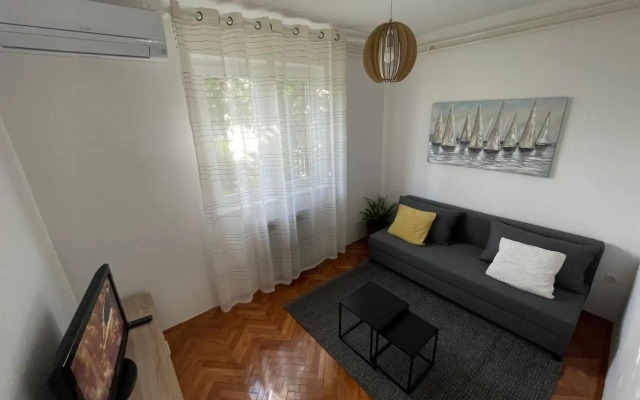 Seaside Villa - App 2