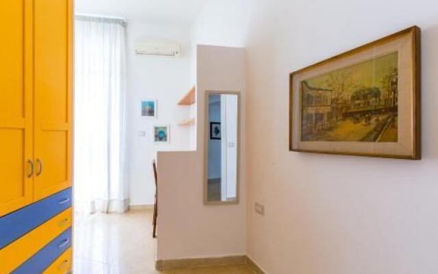 Magicstay - Flat 85M² 4 Bedrooms 2 Bathrooms - Naples