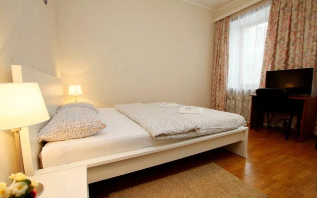 Апельсин на Пресне