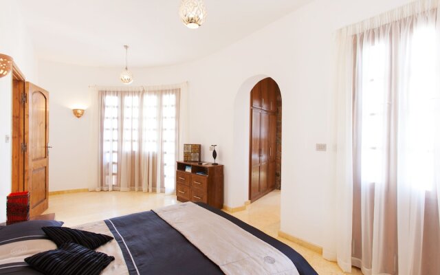 Red Rock Luxury Apartments