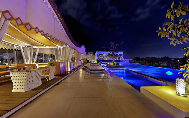 TS Suites Seminyak
