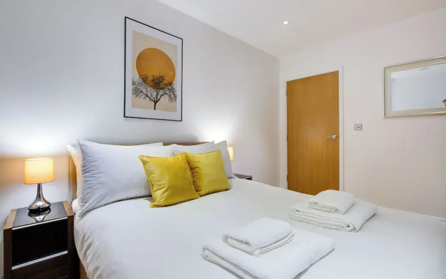 Hybrid Resi Greenwich