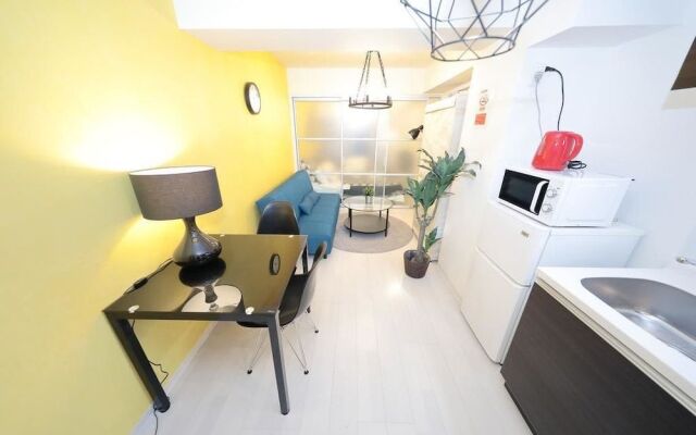 Premier in Land Mark Ebisu Osaka 302 (171-17)