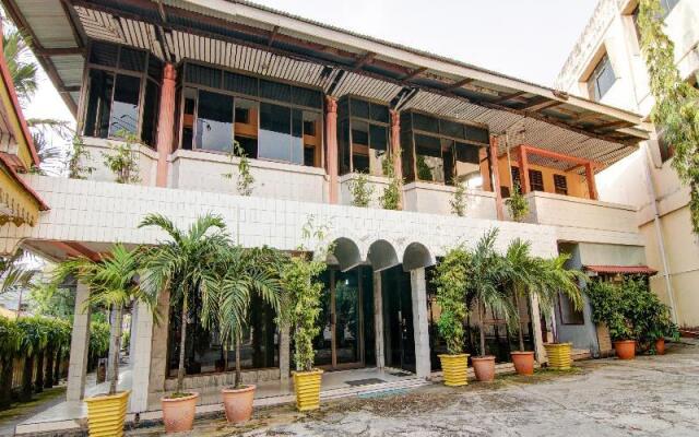 OYO 2690 Hotel Tampan