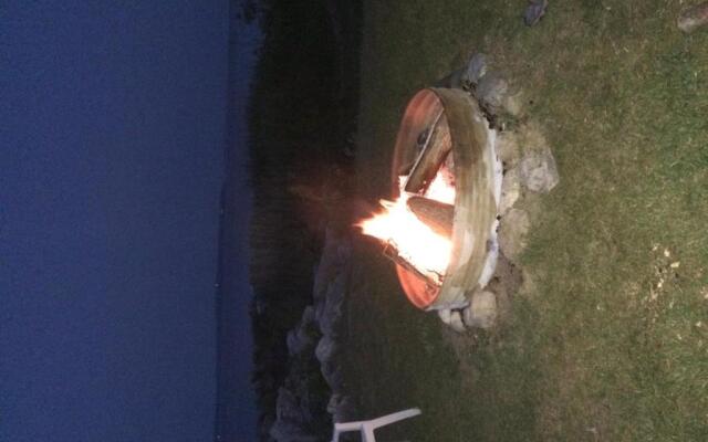 Baymont by Wyndham St. Ignace Lakefront
