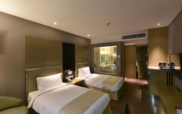 Holiday Inn New Delhi Aerocity by IHG