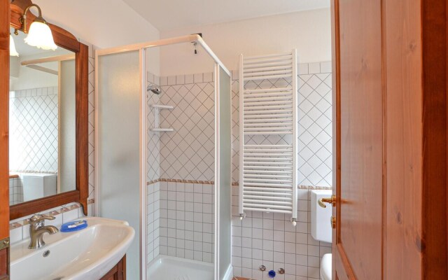 Stunning Home in Cimolais With 4 Bedrooms and Wifi