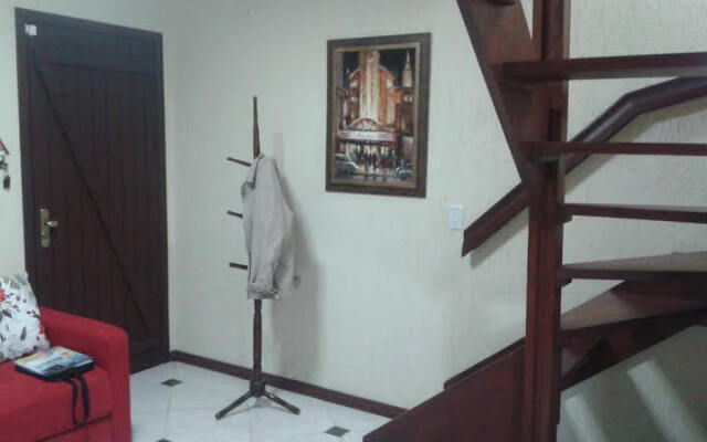 Casa 25 (Dois Pinheiros)