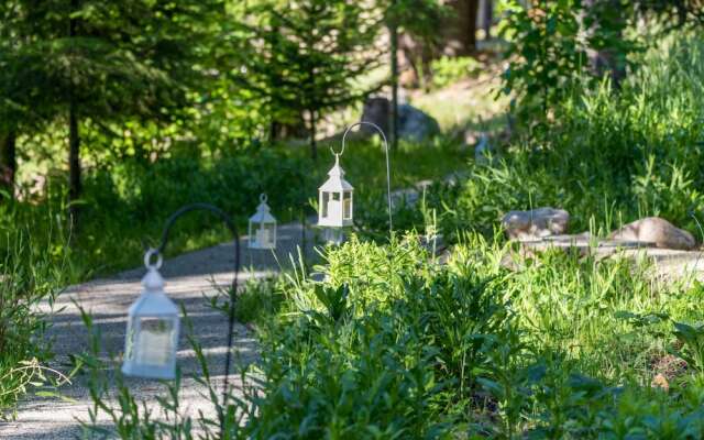 The Davies Family Inn