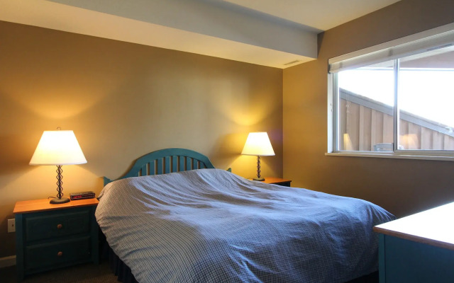 ResortQuest at Marketplace Lodge