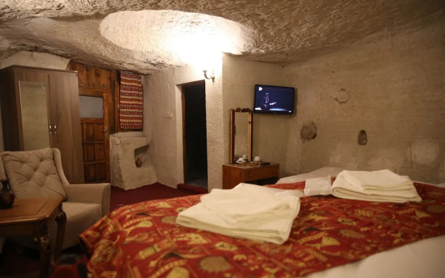 Unicorn Cave Hotel