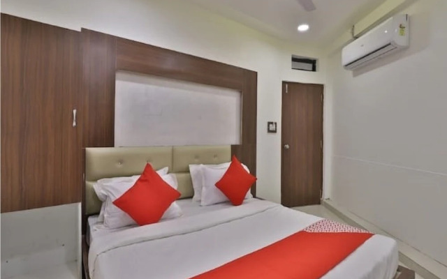 Hotel Dev Palace