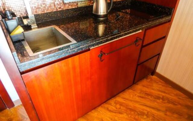 Luxury Dreamland Oasis Apartments