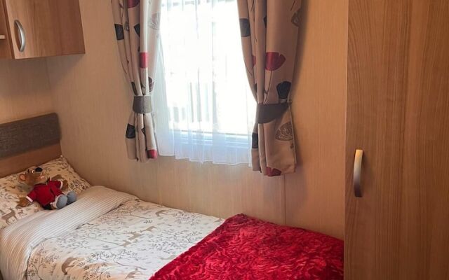 Prestige pet Friendly Caravan on Butlins, Skegness