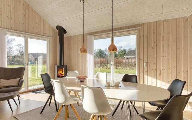 8 Person Holiday Home in Dannemare