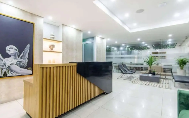 Modern Apartment in Usaquien